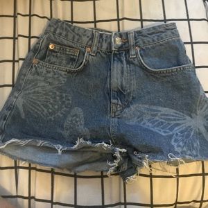Cute Forever 21 butterfly shorts!